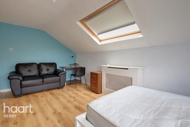 3 bedroom apartment to rent - Photo 1