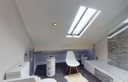 2 bedroom flat to rent - Photo 5