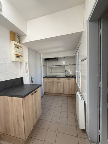 Location Appartement 2 pièces 32m² - Photo 4