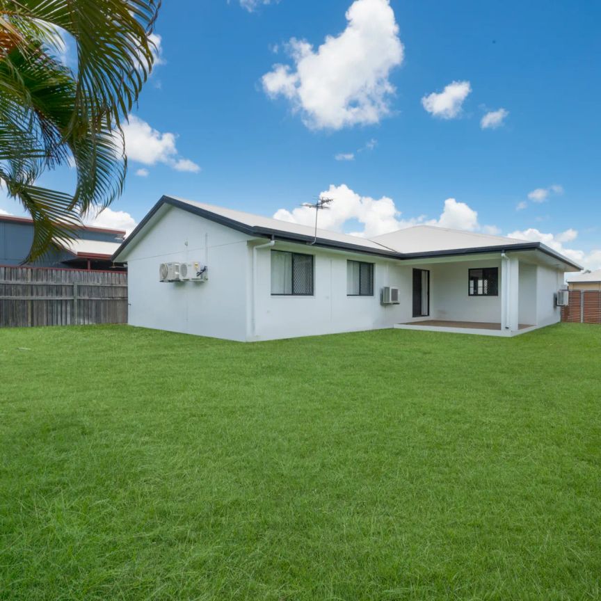 Stylish Corner Block Meets Convenience in Willow Gardens - Photo 1