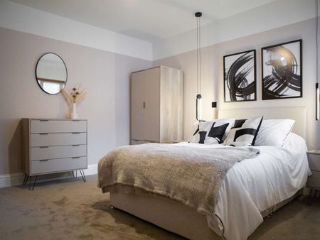 Cranbury Avenue Room 3 - Photo 5