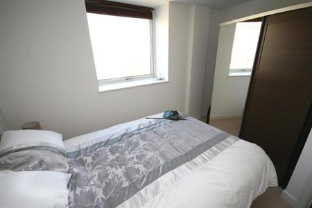 1 bedroom apartment to rent - Photo 4