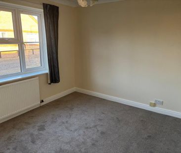 2 bedroom bungalow to rent - Photo 3