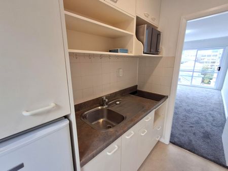 Central Central Central - Photo 5