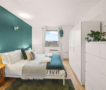 Alaska Building, Deals Gateway, Lewisham, London, SE13 - Photo 4