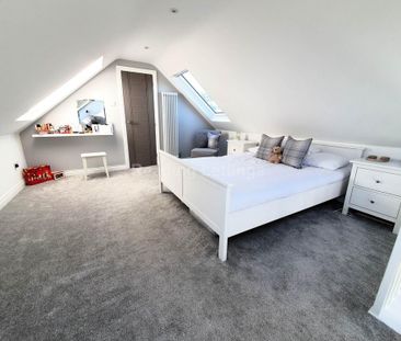 4 bedroom detached house to rent - Photo 5