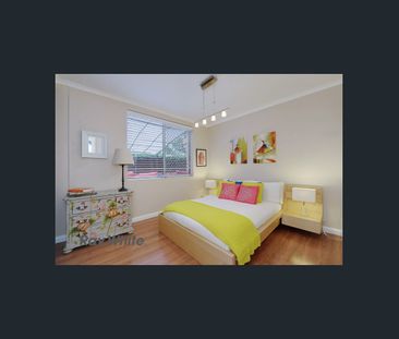 Comfortable Family Home in Convenient Location - Photo 6