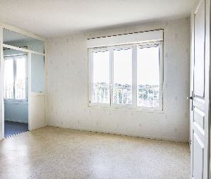 Appartement – Type 4 – 77m² – 381.5 € – LE BLANC - Photo 1