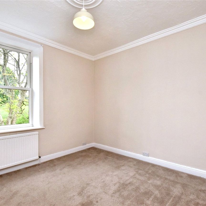 38, Bankhouse Lane, Pudsey, West Yorkshire, LS28 8EB - Photo 1