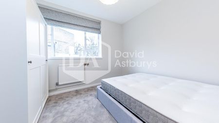 4 bedroom apartment to rent - Photo 3