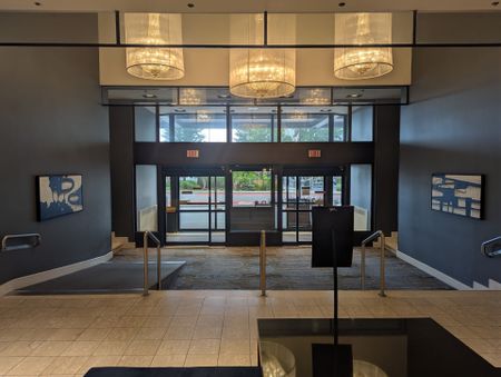 For Lease - 300 King Street Unit# STUDIO, London East, Ontario - Photo 4