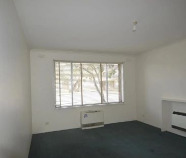 Great Location - Photo 4