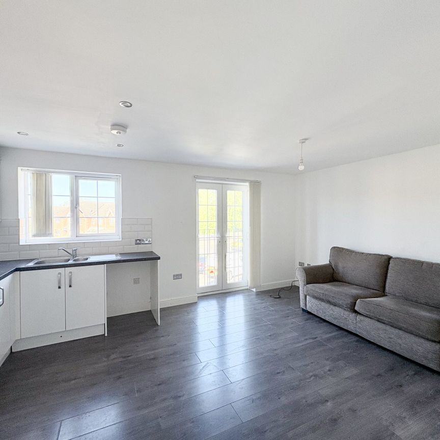 Jossey Lane, Scawthorpe, DN5 - Photo 1