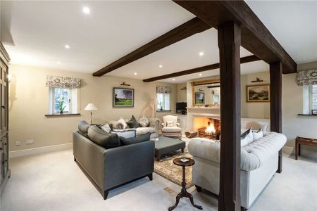 A magnificent Grade II listed Cotswold farmhouse with substantial converted barn, set in about 3.5 acres. - Photo 5