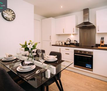 3 bedroom semi-detached house to rent - Photo 3