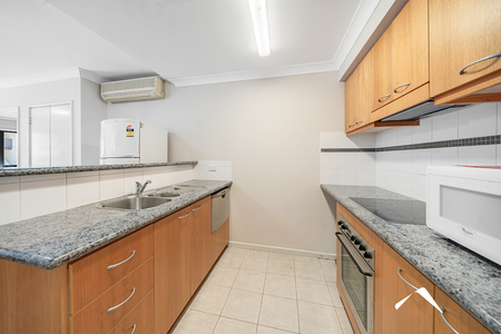 404/126 Mounts Bay Road, PERTH WA 6000 - Photo 5