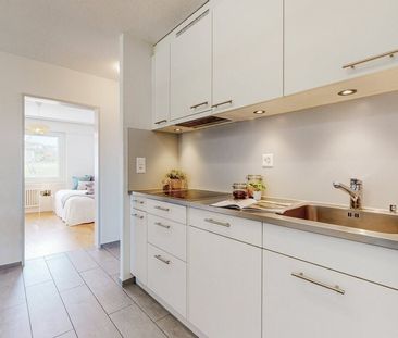 Appartement rénové de 4,5 pièces dans un quartier familial - Foto 1