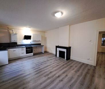 Location Appartement 2 pièces 55m² - Photo 5