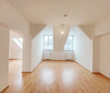 UNBEFRISTET! Großzügige 2,5-Zimmer-Wohnung mit 34m² Dachterrasse in... - Photo 2