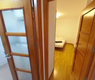 Piso de alquiler en Calle de Navas del Rey, Puerta del Ángel - Photo 4