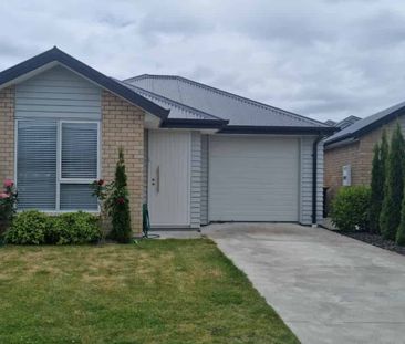Three bedroom family home in popular Wigram! - Photo 5