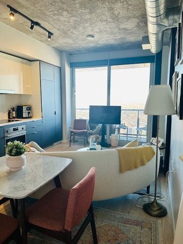 For Lease - 170 Bayview Avenue Unit# 2705, Toronto, Ontario - Photo 4