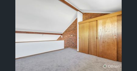 REFURBISHED 1 BEDROOM LOFT STYLE UNIT - GREAT LOCATION - Photo 5