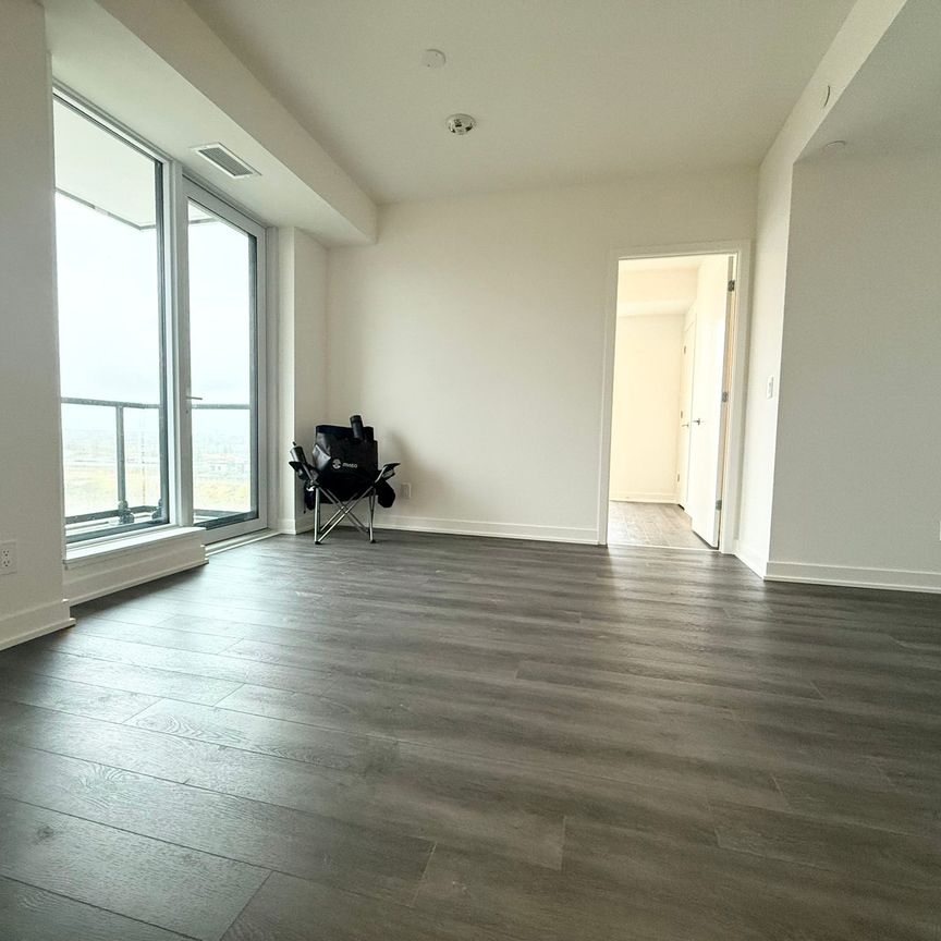 For Lease - 3071 Trafalgar Road Unit# 704, Oakville, Ontario - Photo 1