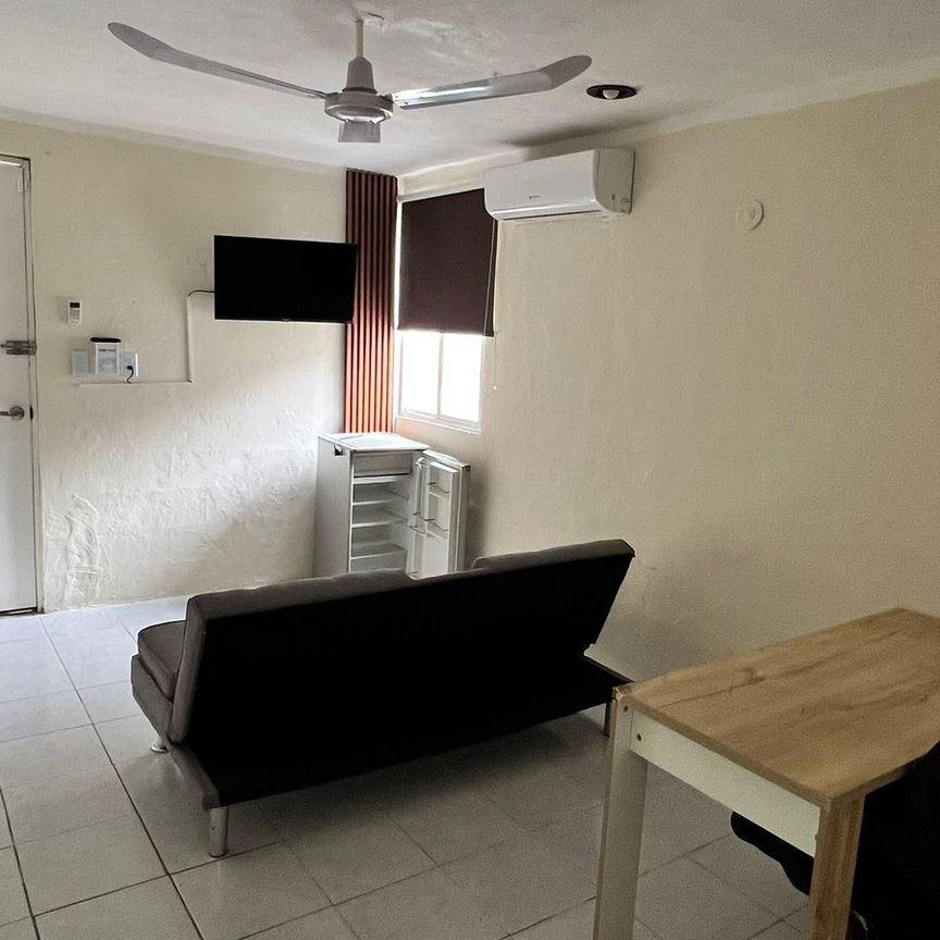 Casa amueblada, de 1 planta, en Francisco de Montejo. - Photo 1