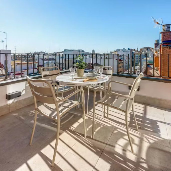 Calle Gonzalo de Córdoba, Madrid, Community of Madrid 28010 - Photo 1