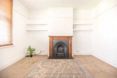 Manor Road, - Photo 4