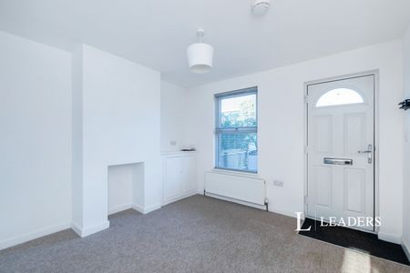 2 bedroom house to rent North Road, Bournemouth, BH7 - Photo 3