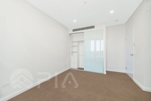 927/1 Maple Tree Road Westmead - Photo 1