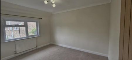 2 bedroom semi-detached house to rent - Photo 2