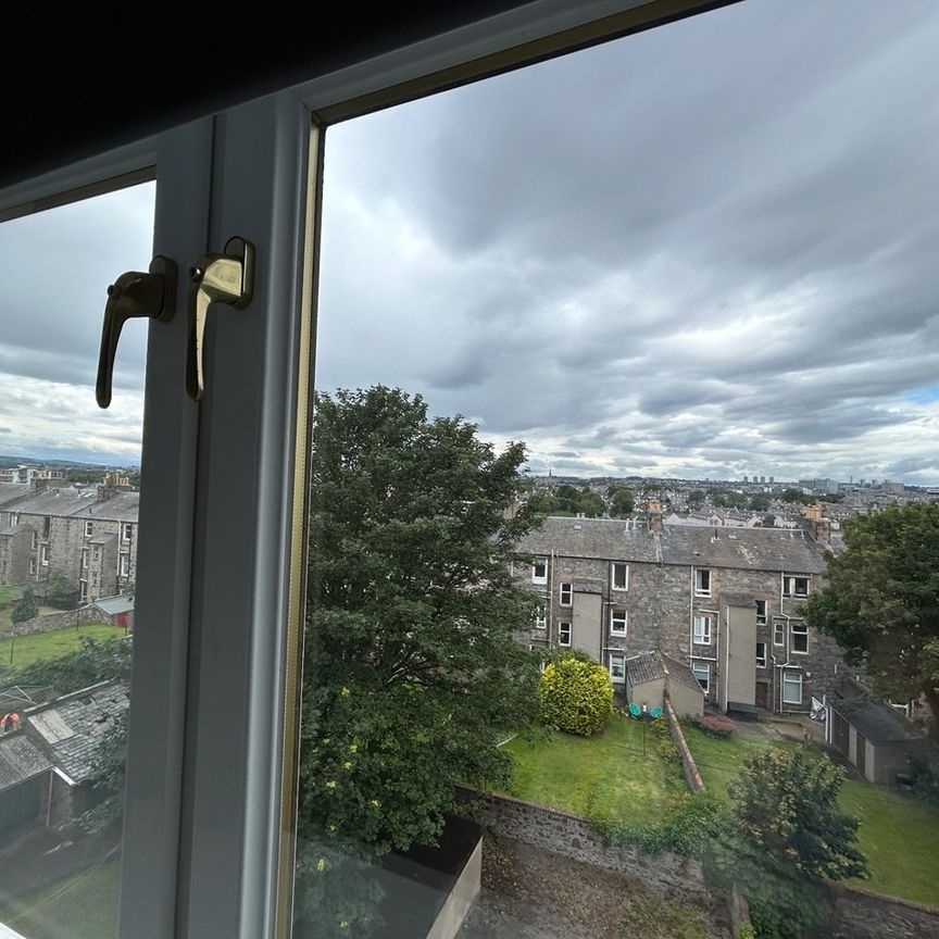 1 Bed Flat, Walker Road, AB11 - Photo 1