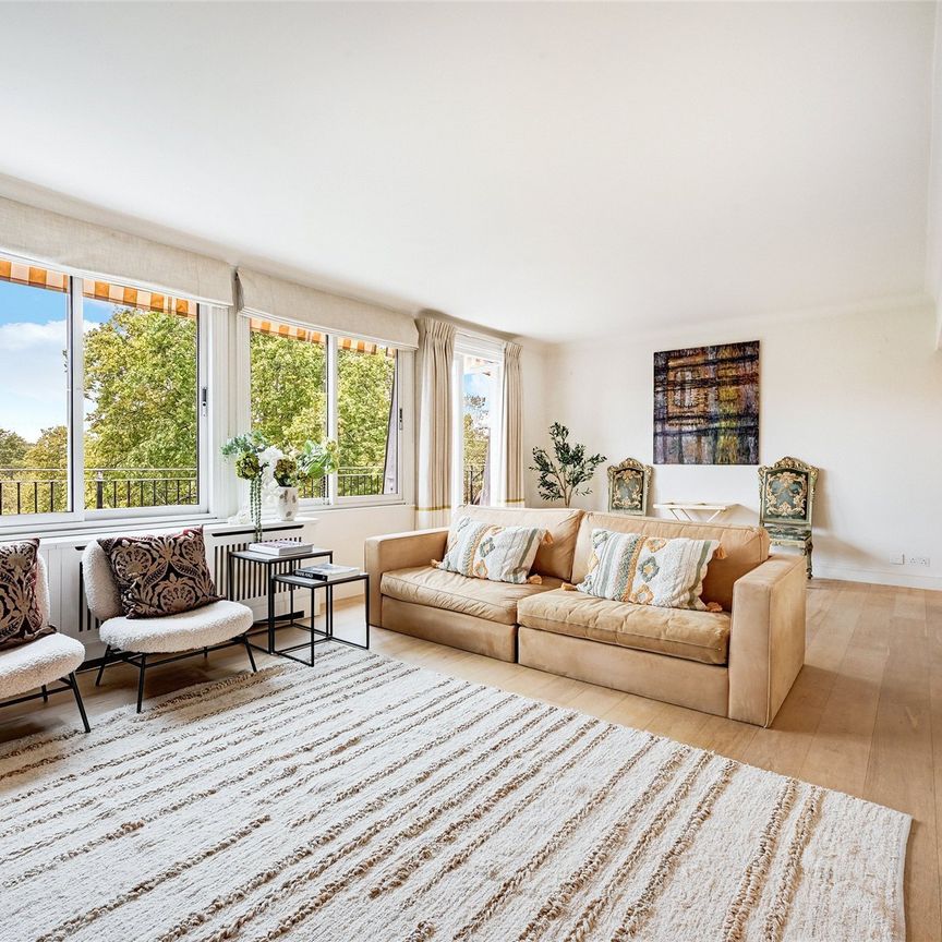 Cadogan Square, London, SW1X flat - penthouse to rent - Photo 1