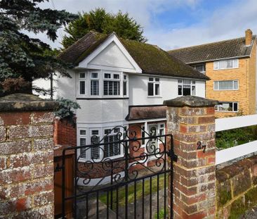 3 bedroom detached house to rent - Photo 5