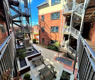 Two Bedroom Apartment - Photo 6