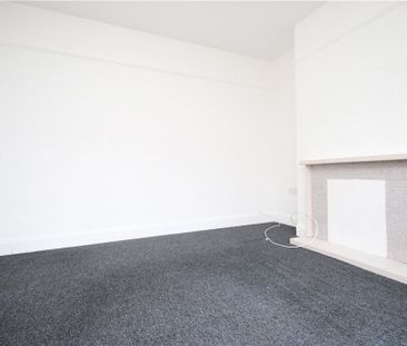 Argyle Avenue, Whitton, Hounslow, TW3 2LP - Photo 1