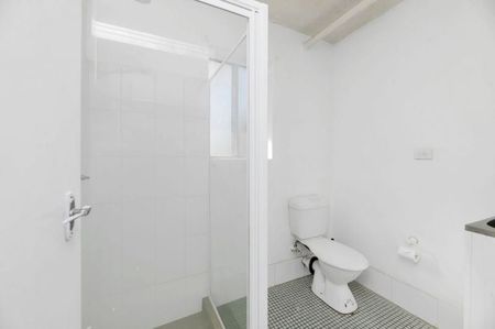 27/25 Macquoid Street, Queanbeyan East - Photo 4