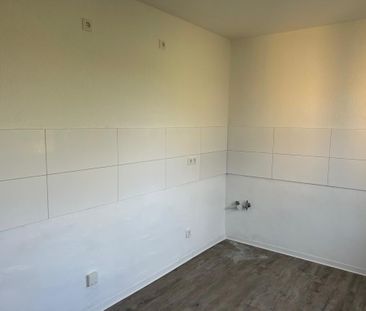 Move in and feel good! - Photo 1