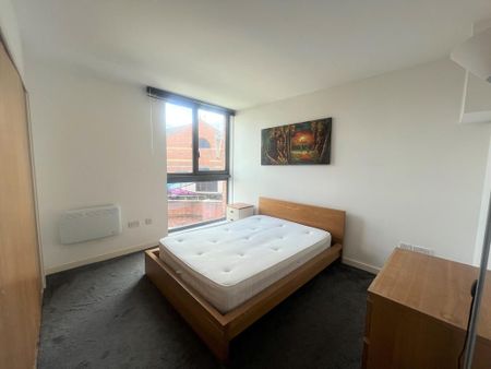 2 bedroom apartment to rent - Photo 4