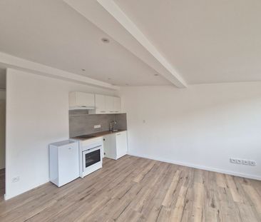 Location Appartement 2 pièces 56m² - Photo 1