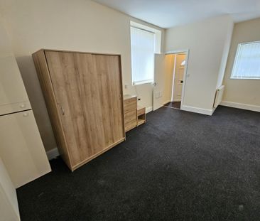 Rice Lane, Walton, L9, Liverpool - Photo 2