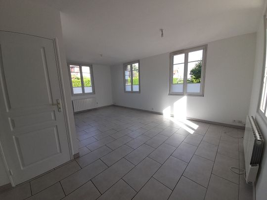 Location appartement 3 pièces, 60.95m², Magny-en-Vexin - Photo 1