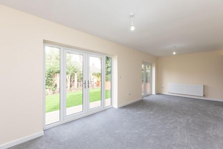 2 bedroom Bungalow To Let - Photo 3