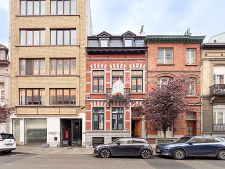 Flat - for rent - Photo 2