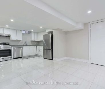 Detached Home For Lease | N9253934 - Photo 1