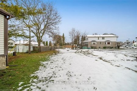 For Lease - UPPER/ 4102 PORTAGE Road, Niagara Falls, Ontario - Photo 5