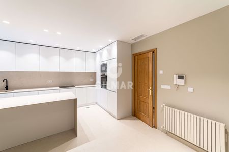 Piso en alquiler en Salamanca – Madrid | Gilmar Consulting - Photo 3